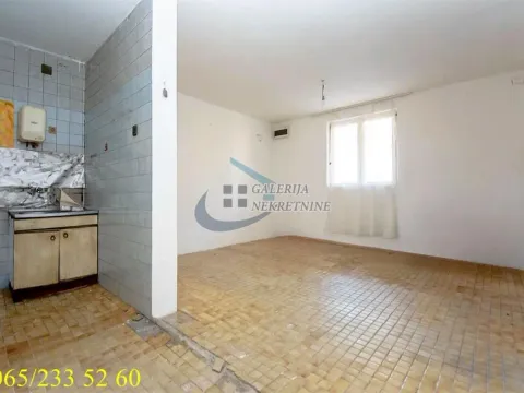 Prodaja, kuća, 247m², Železnik, Beograd - image 6