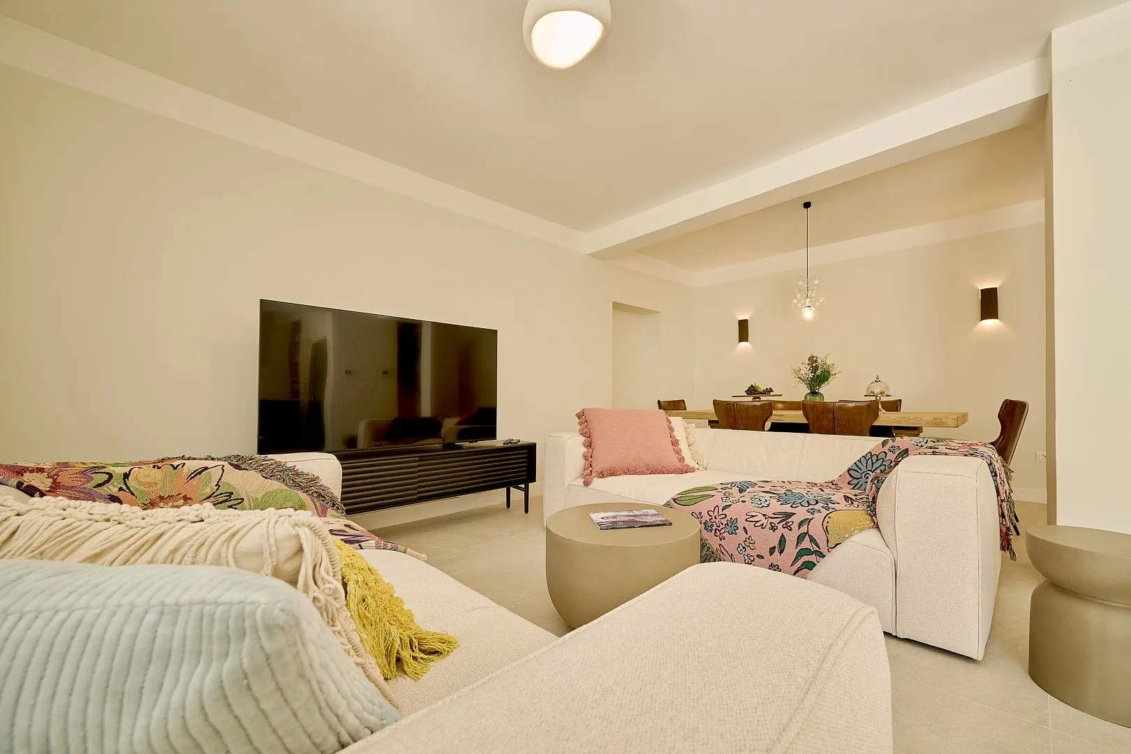 Rent, house, 200m², Dobrota, Kotor