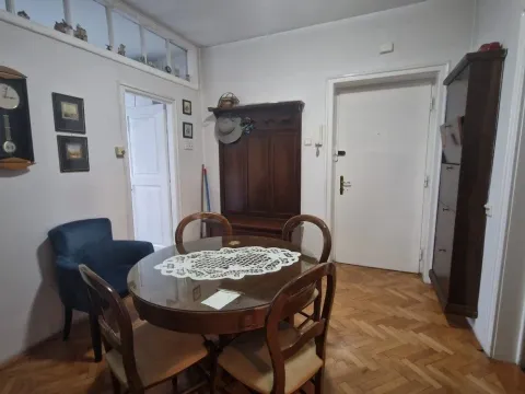 Rent, two bedroom apartment, 77m², Podgorica, Crna Gora - image 2