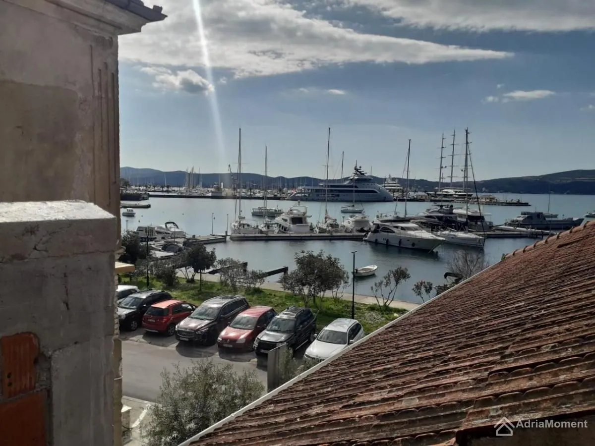 Prodaja, kuća, 105m², Donja Lastva, Tivat
