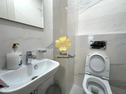 Izdavanje, dvosoban stan, 69m², Central Point, Podgorica - image 11