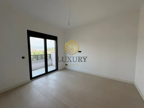 Prodaja, trosoban stan, 149m², Preko Morače, Podgorica - image 8