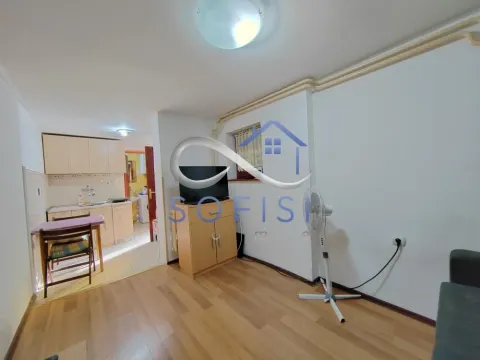 Izdavanje, stan, 20m², Centar, Novi Sad - image 4