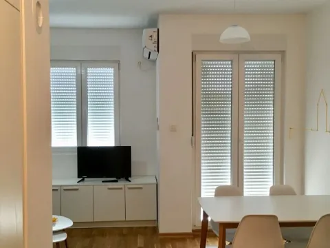 Prodaja, stan, 27m², Centar, Nikšić - image 6