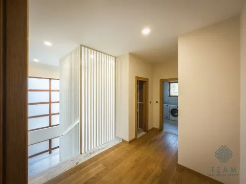 Sale, house, 330m², Centar, Kolašin - image 26