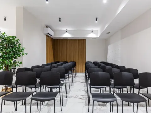 Prodaja, jednosoban stan, 38m², Bečići, Budva - image 19