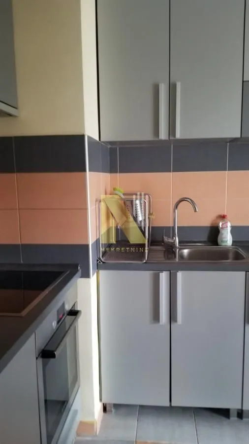 Izdavanje, trosoban stan, 70m², Liman 2, Novi Sad Sve Podlokacije