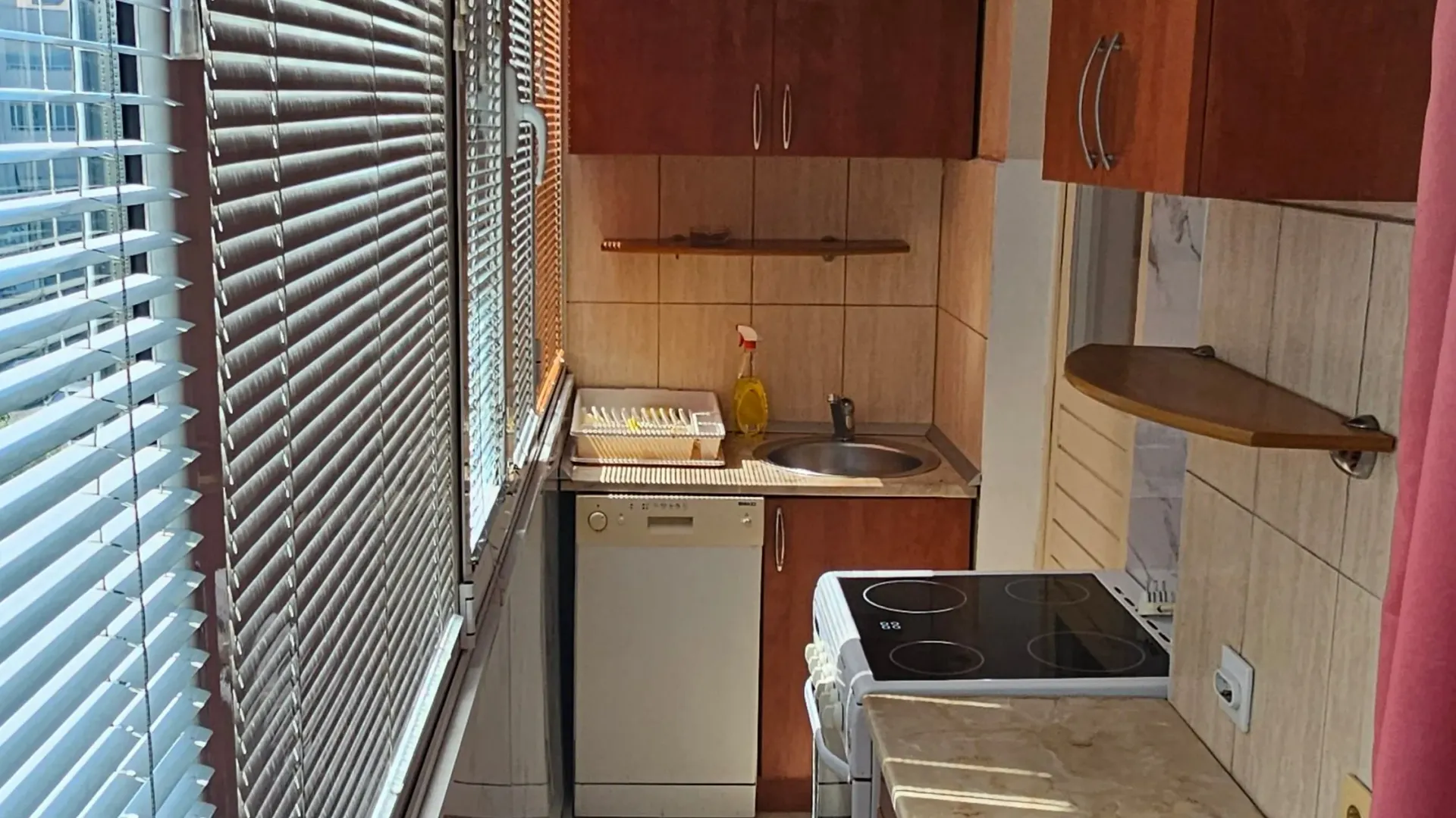 Rent, one bedroom apartment, 34m², Preko Morače, Podgorica