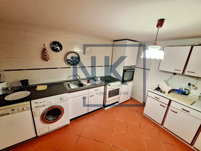 Rent, house, 110m², Konik, Podgorica