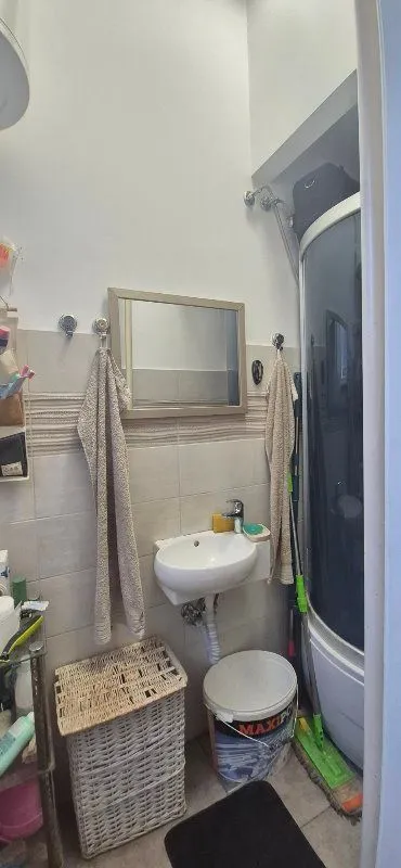 Sale, three bedroom apartment, 72m², Stari Grad, Beograd