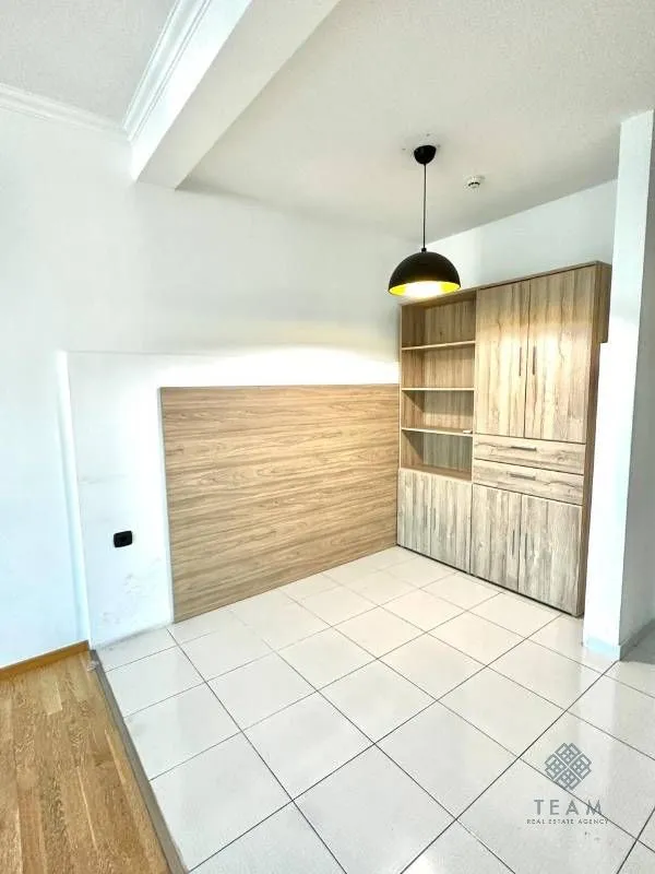 Rent, office space, 200m², Centar, Podgorica