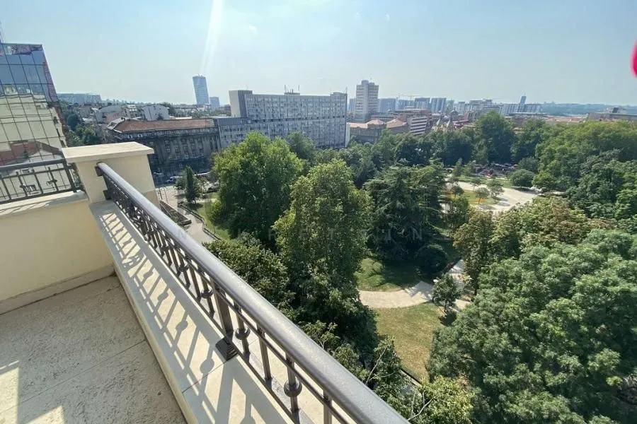 Prodaja, trosoban stan, 133m², Savski Venac, Beograd