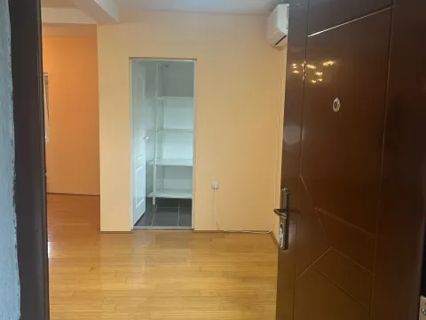 Stan in Višnjica