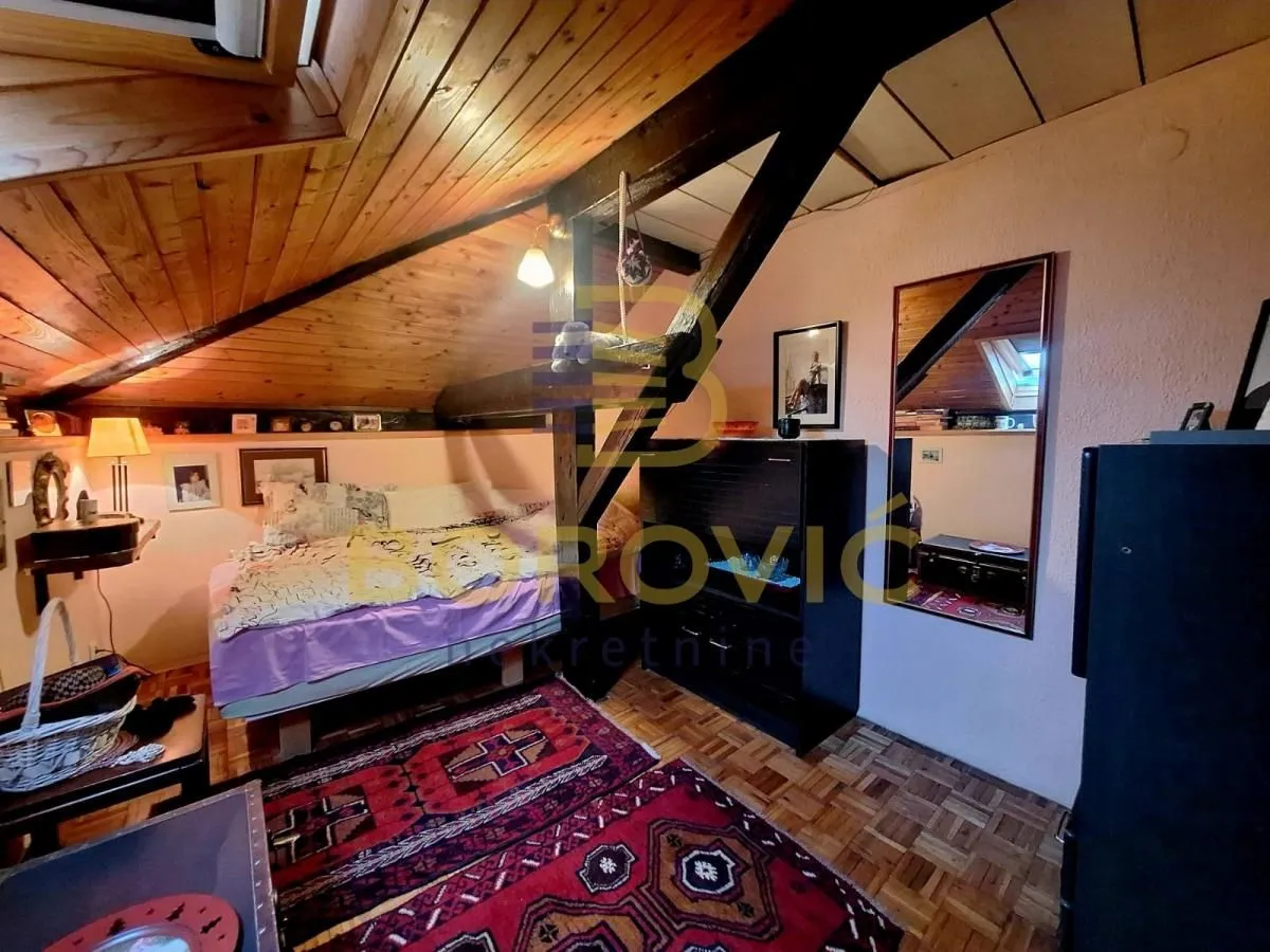 Prodaja, trosoban stan, 42m², Profesorska Kolonija, Palilula Sve Podlokacije