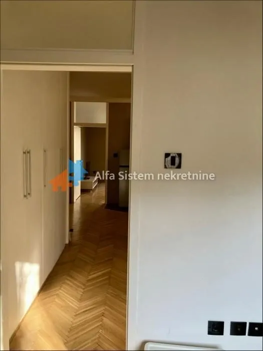 Rent, three bedroom apartment, 80m², Slavija, Vračar Sve Podlokacije
