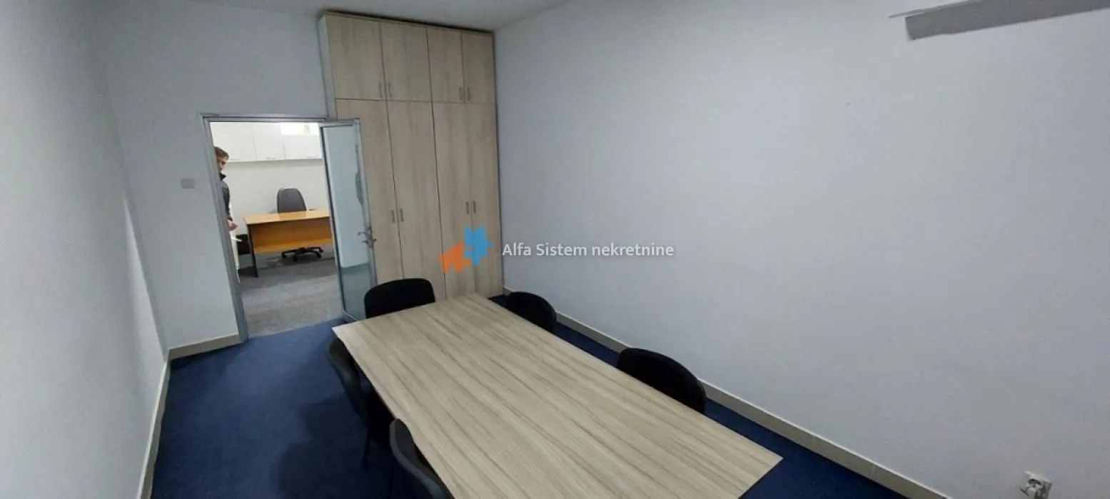 Rent, office space, 100m², Vračar Sve Podlokacije, Beograd