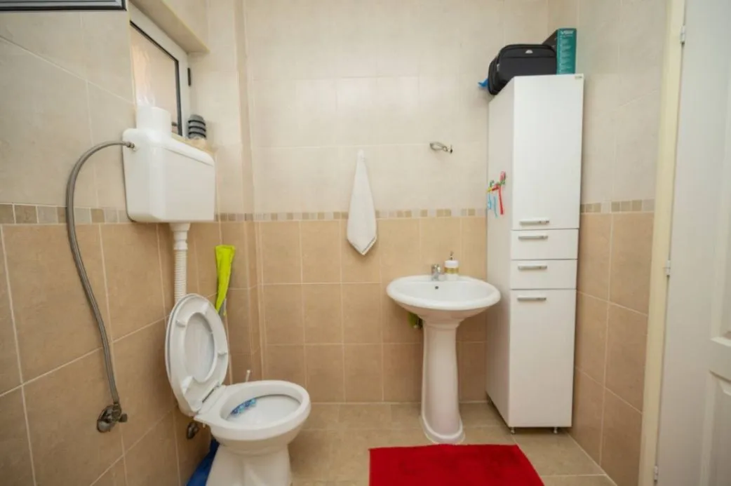 Prodaja, kuća, 198m², Zagorič, Podgorica