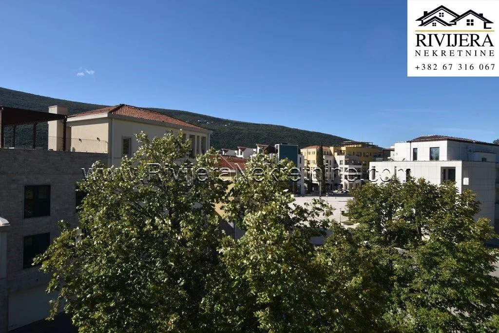 Prodaja, dvosoban stan, 70m², Đenovići, Herceg Novi
