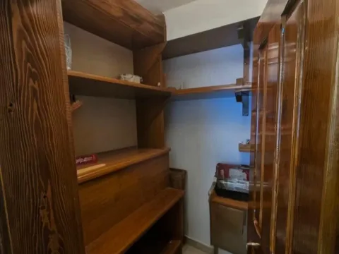 Rent, two bedroom apartment, 80m², Tripovići, Tivat - image 4