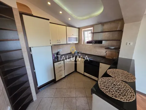 Rent, house, 300m², Gornja Gorica, Podgorica - image 4
