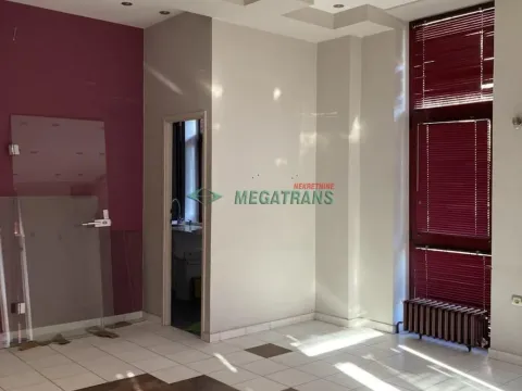 Rent, office space, 37m², Novo naselje, Novi Sad - image 4