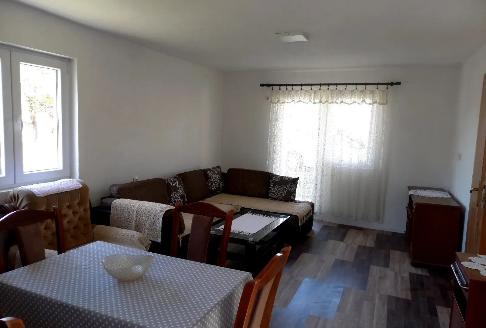 Rent, house, 60m², Kakaricka Gora, Podgorica
