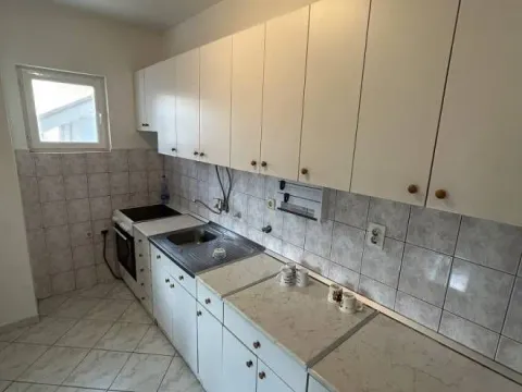 Rent, three bedroom apartment, 85m², Zeleno Brdo, Zvezdara Sve Podlokacije - image 5