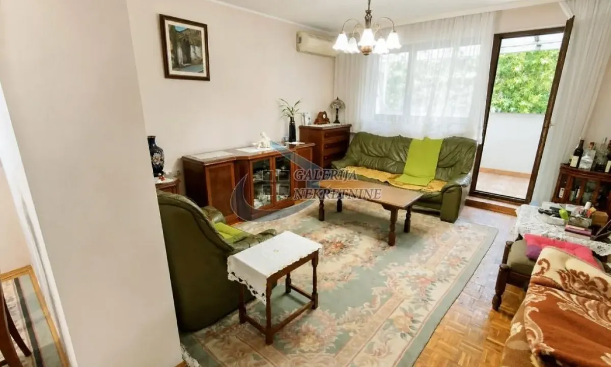 Sale, four bedroom apartment, 109m², Rakovica, Beograd