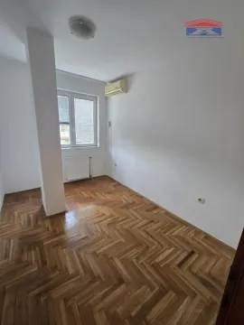 Rent, office space, 65m², Grbavica, Novi Sad Sve Podlokacije - image 10