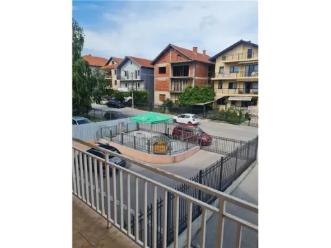 Prodaja, kuća, 410m², Pantelej, Niš - image 22