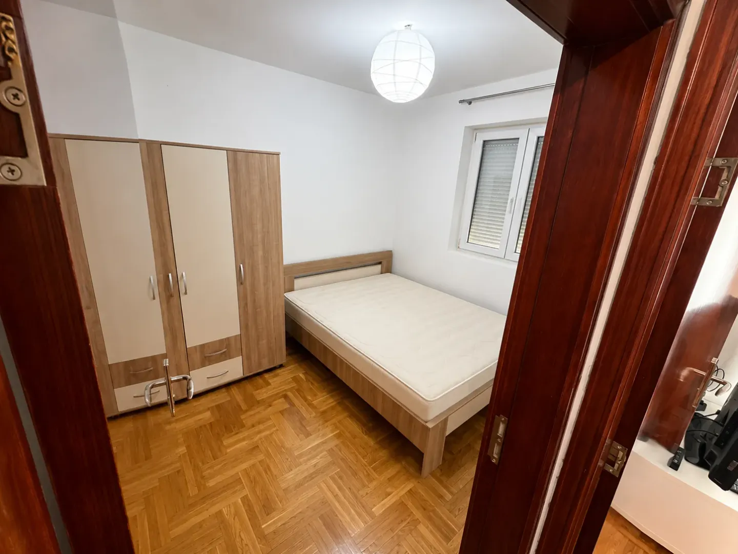 Rent, one bedroom apartment, 42m², 1 maj, Podgorica