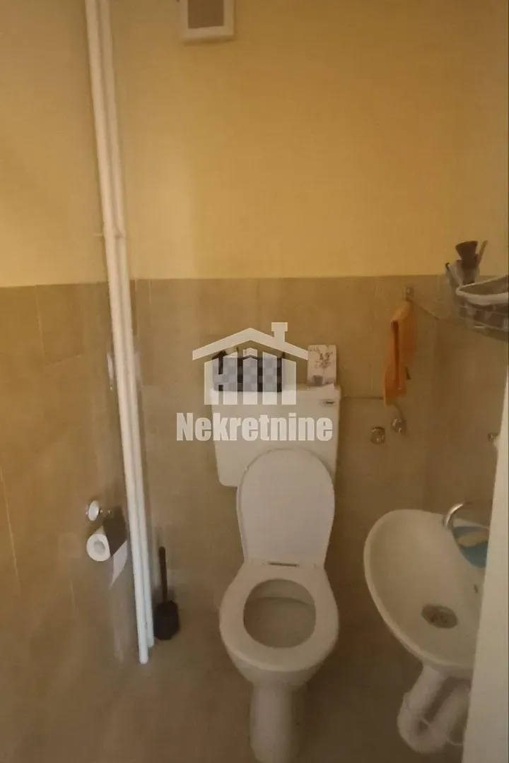 Sale, four bedroom apartment, 102m², Retenzija, Beograd