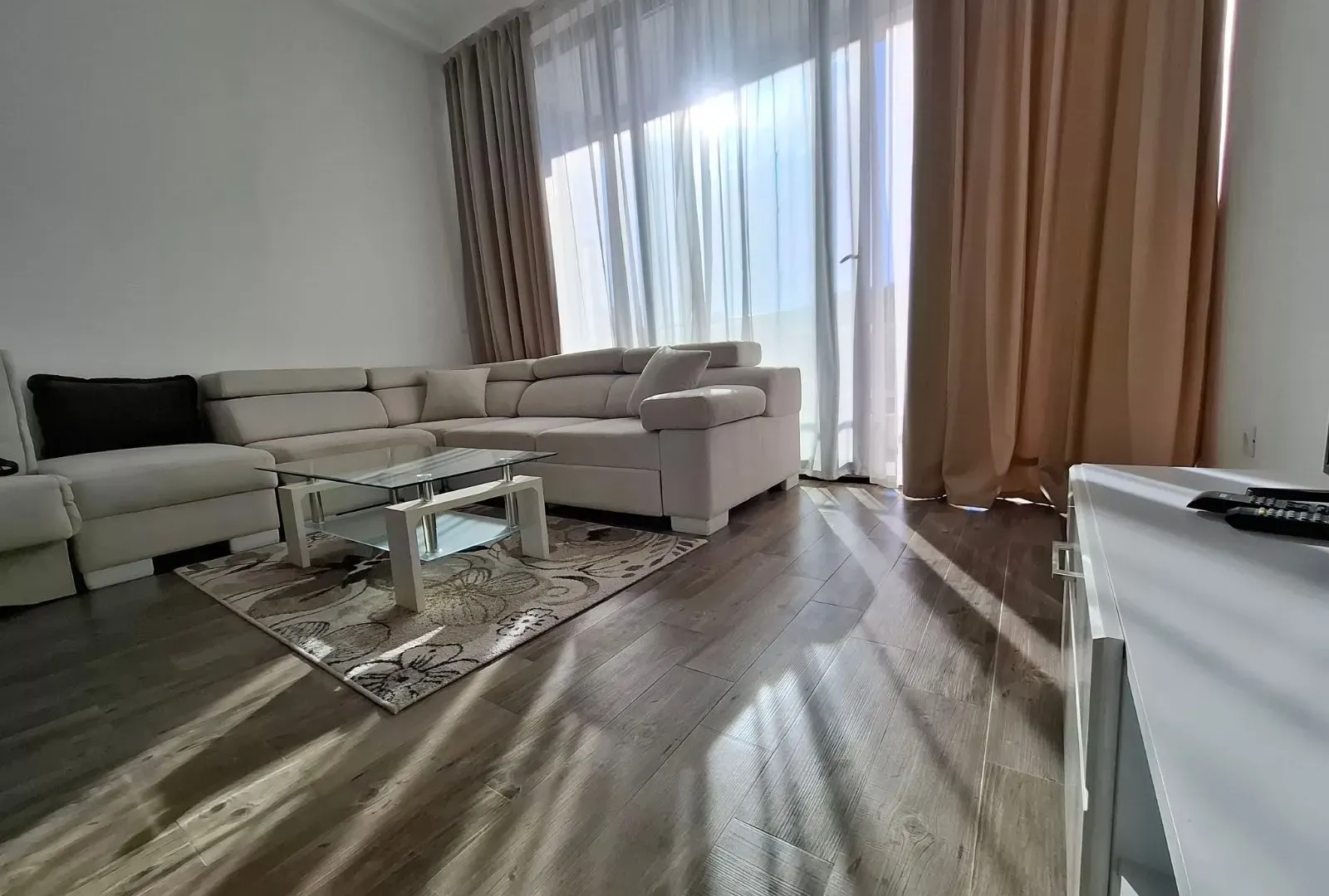 Sale, one bedroom apartment, 61m², Sutomore, Bar
