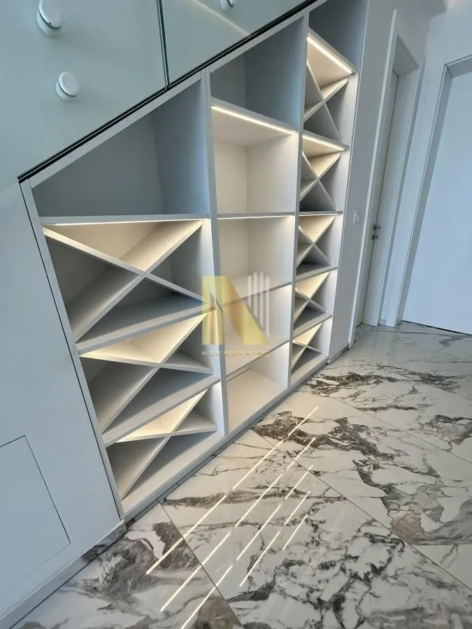 Izdavanje, kuća, 180m², Sremska Kamenica, Petrovaradin