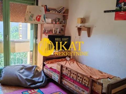 Prodaja, trosoban stan, 83m², Vidikovački venac, Rakovica - image 4