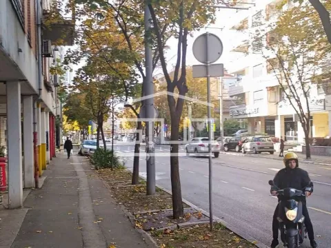 Izdavanje, dvosoban stan, 39m², Crveni Krst, Beograd - image 1