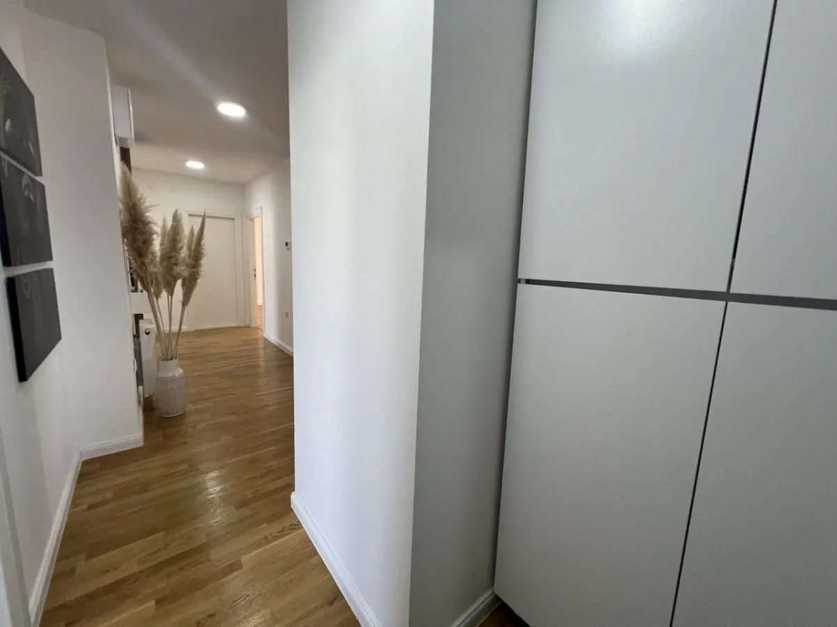 Prodaja, stan, 113m², Bulevar patrijarha Pavla, Novi Sad Sve Podlokacije