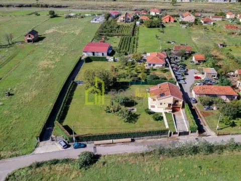 Rent, house, 170m², Dajbabe, Podgorica - image 4