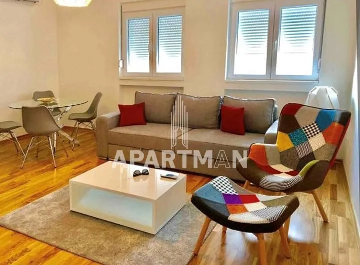 Rent, one bedroom apartment, 36m², Stari Grad, Beograd