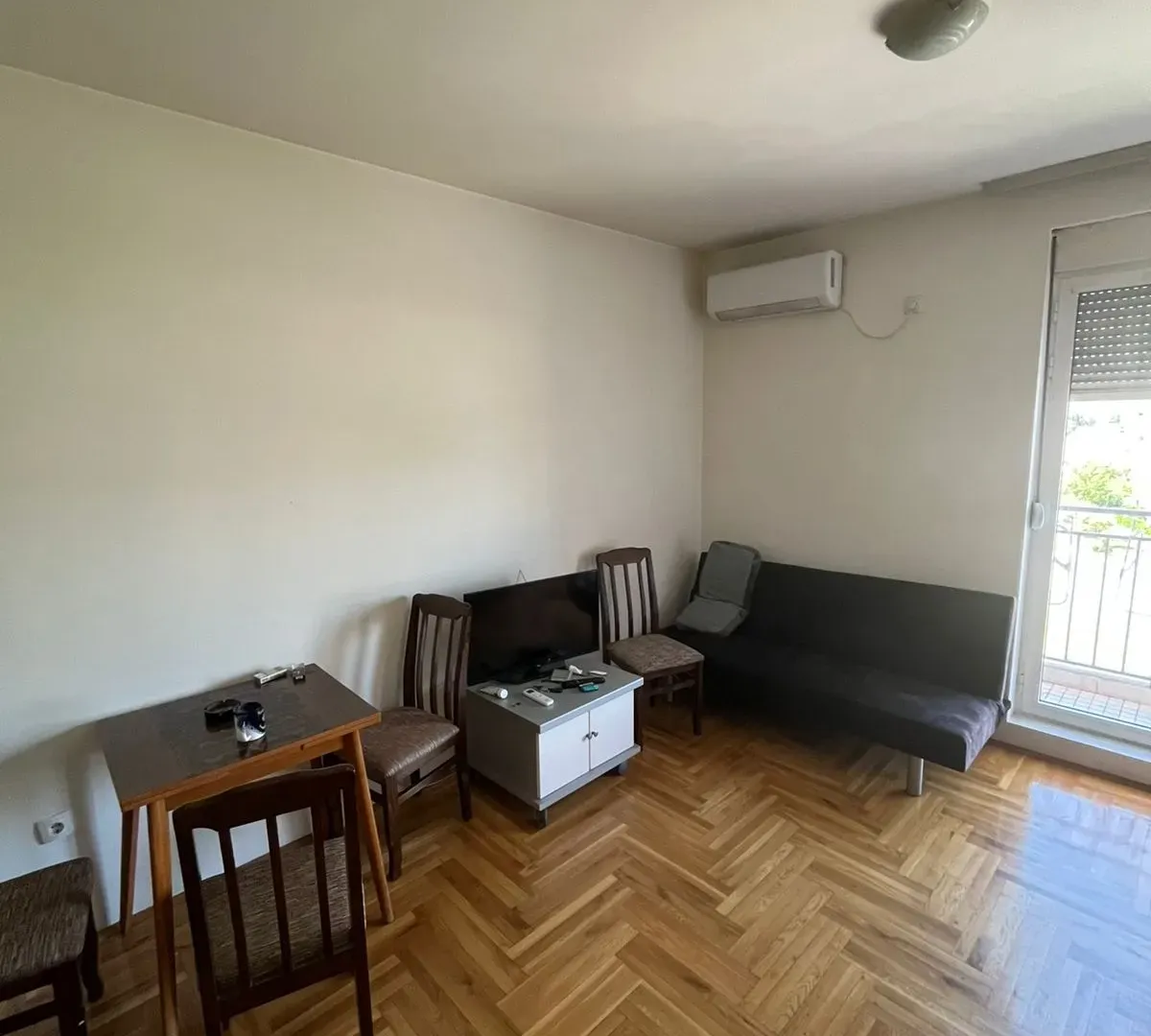 Prodaja, garsonjera, 27m², Tuški Put, Podgorica