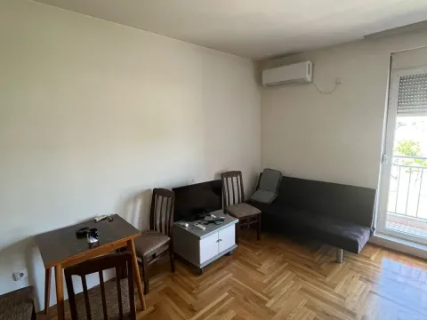 Prodaja, garsonjera, 27m², Tuški Put, Podgorica - image 4