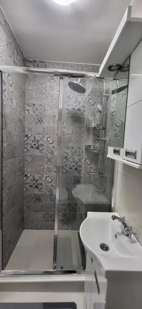 Izdavanje, dvosoban stan, 52m², Radijalac, Subotica