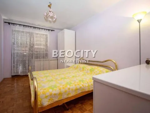 Prodaja, kuća, 400m², Sremčica, Beograd - image 2