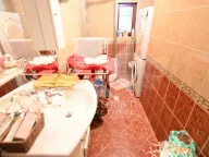 Sale, house, 261m², Dalmatinska ulica, Podgorica - image 8