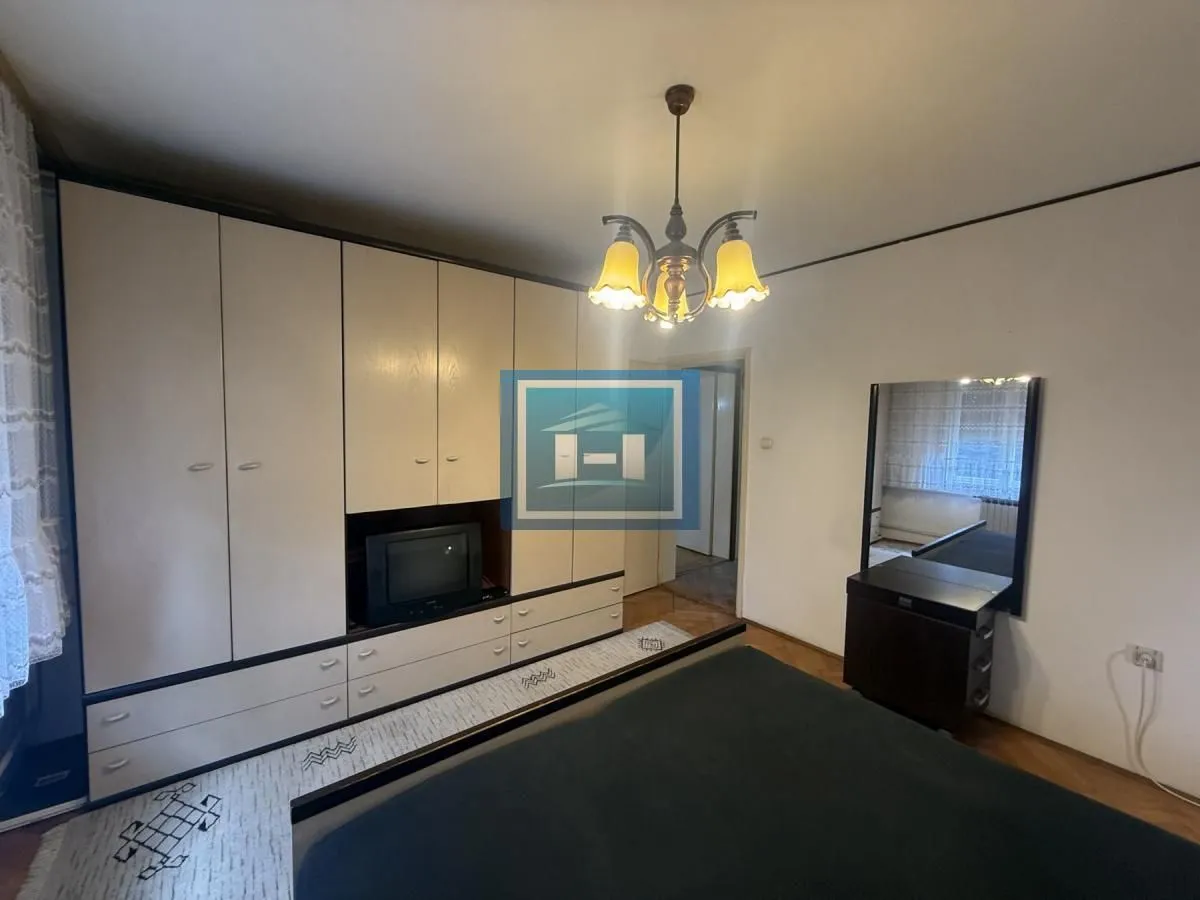Prodaja, kuća, 160m², Trnava, Jagodina