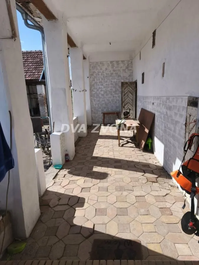 Prodaja, kuća, 408m², Bela Palanka, Srbija