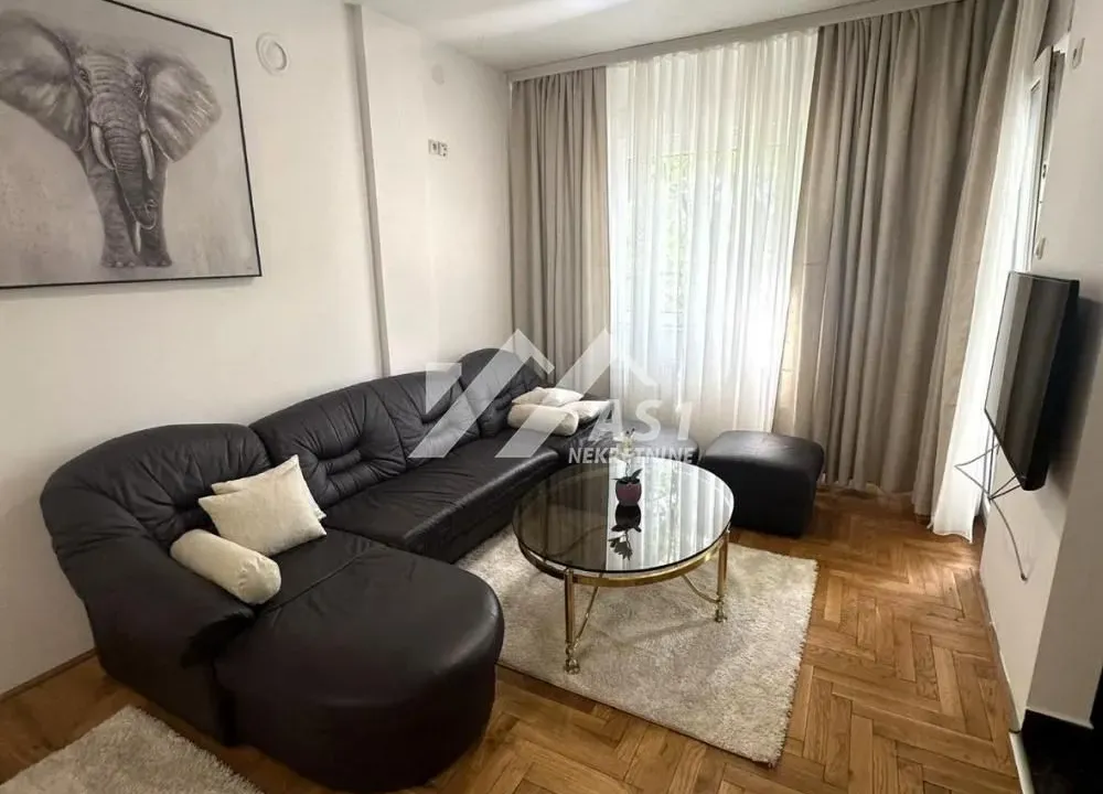 Izdavanje, dvosoban stan, 55m², Sajam, Novi Sad Sve Podlokacije