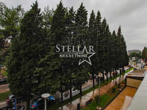 Izdavanje, stan, 64m², Centar, Podgorica - image 15