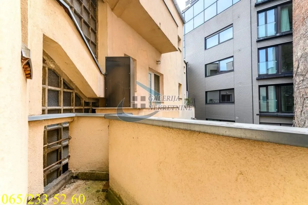 Prodaja, četvorosoban stan, 120m², Stari Grad, Beograd