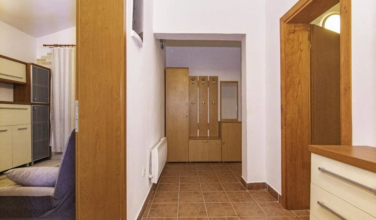 Prodaja, kuća, 400m², Danilovgrad, Crna Gora